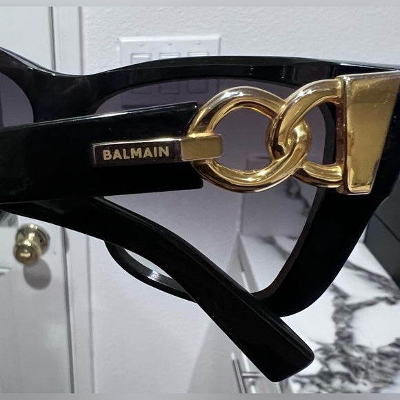 Balmain Cat eye sunglasses. - Picture 9 of 12